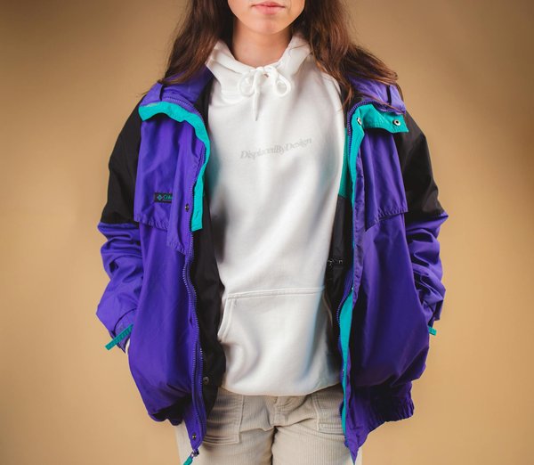 Comment Trouver la Coiffure Parfaite pour Sublimer la Forme de Votre Visage